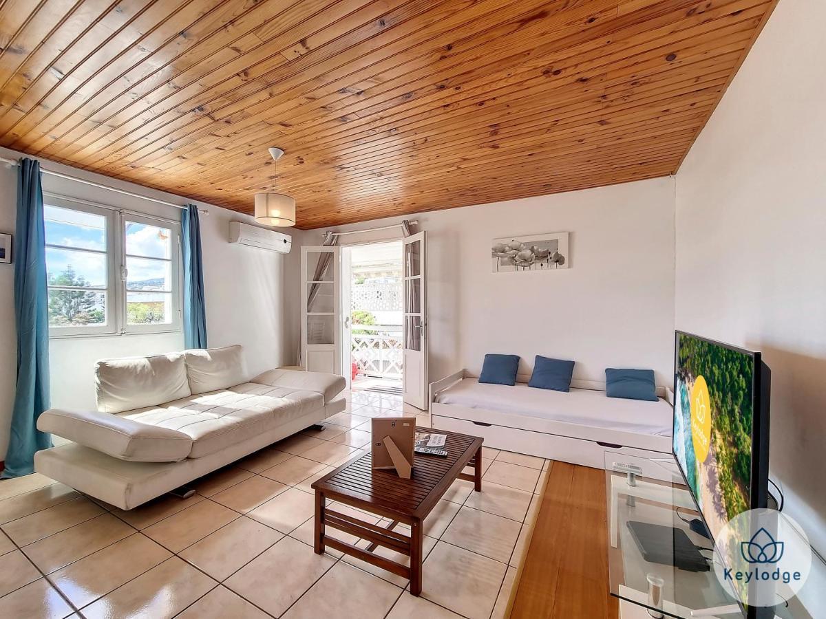 Paul Et Aliette - T3 Classe 3 Etoiles - 70M2 - Saint-Denis Exterior photo